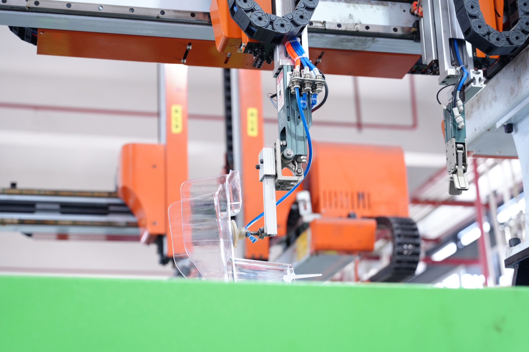 Robotic material handling equipment on the production line